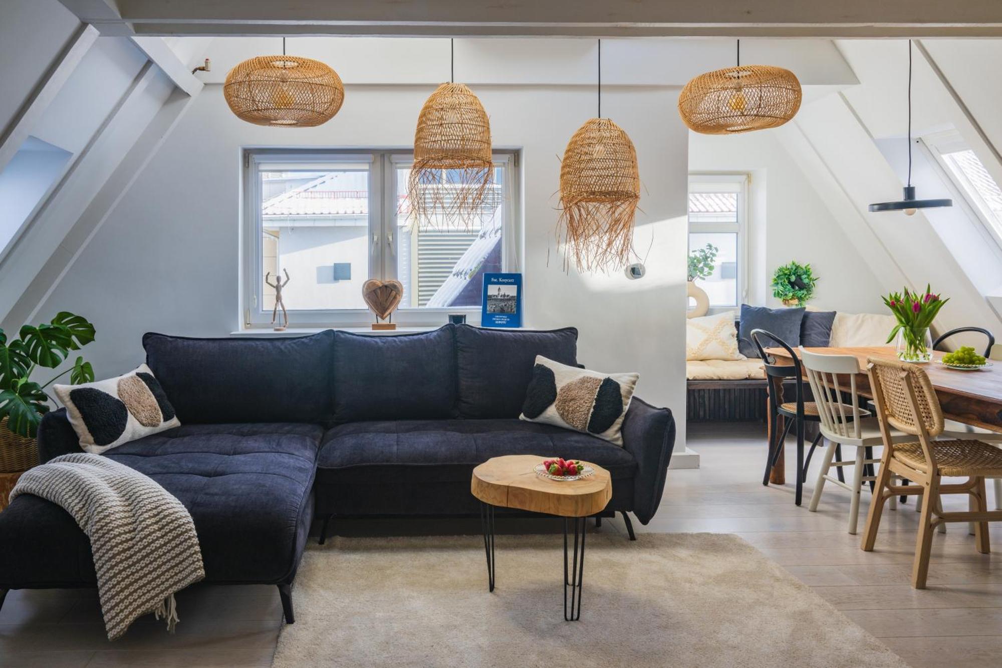 Two-Bedroom Apartment City View